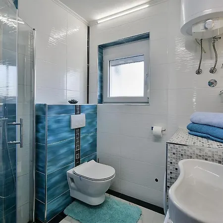 Holiday home Family Friendly House With A Swimming Pool - 19597 Fazana